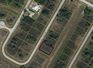 8035 Oakleaf Cir, Labelle, FL 33935