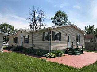 407 7th St S, Breckenridge, MN 56520