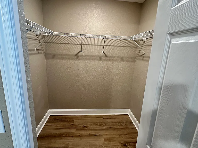 1139 Sycamore St — Photo 13
