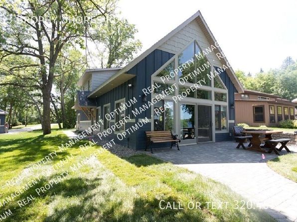 633 Brophy Shores Rd NW
