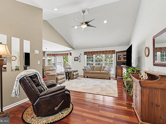 2nd image of 37 Blue Spruce Dr