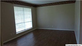 5th image of 136 Skidmore Dr NW