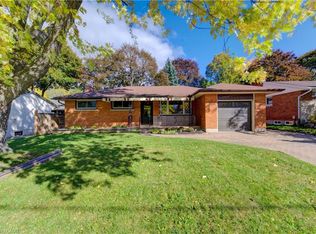 88 Ellis Cres S, Waterloo, ON N2J 2B8