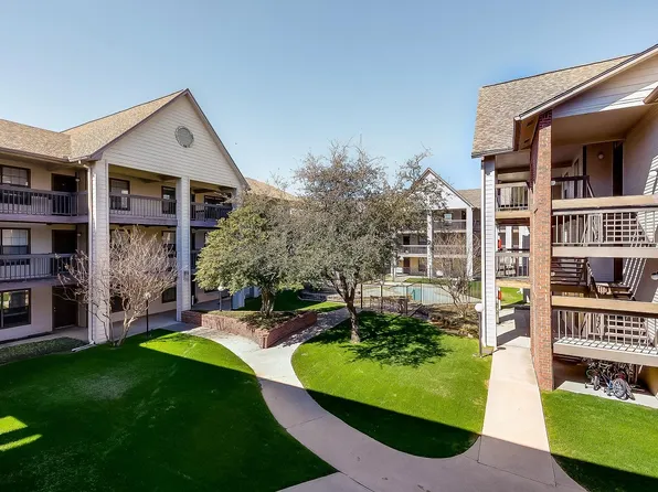 218 N Texas Blvd, Denton, TX