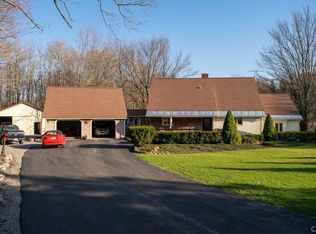 486 Hacadam Rd, Sauquoit, NY 13456