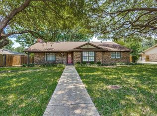 1504 E Windsor Dr, Denton, TX 76209