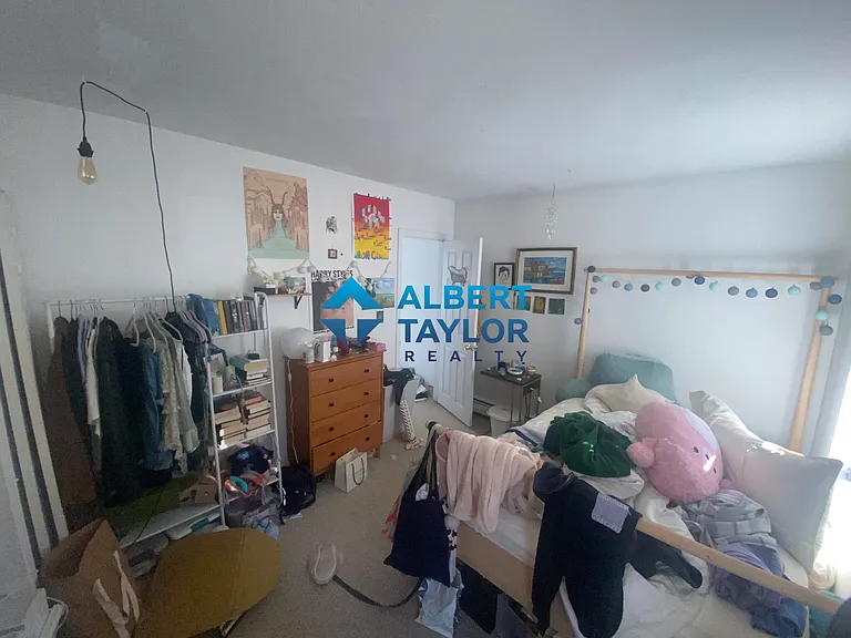 Bedroom #1