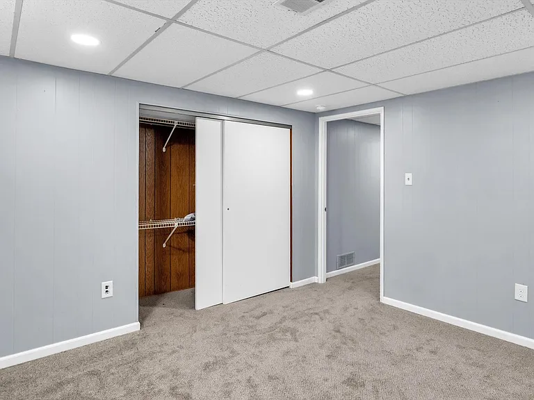 1338 Greenmar Dr — Photo 26
