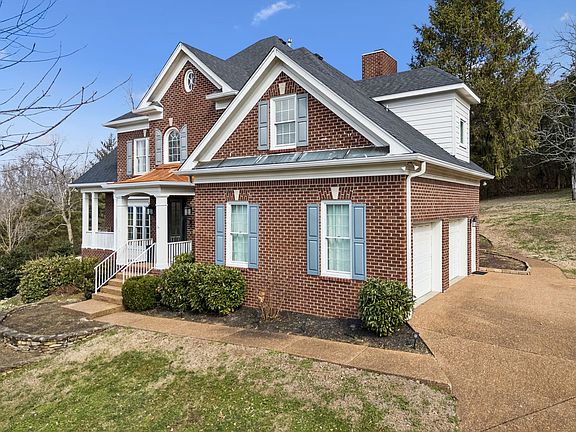 3rd image of 9255 Hunterboro Dr