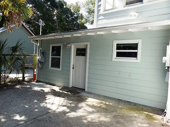 2nd image of 1737 2nd Ave N Unit B