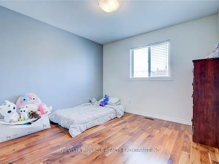 96 Reid Ct — Photo 24