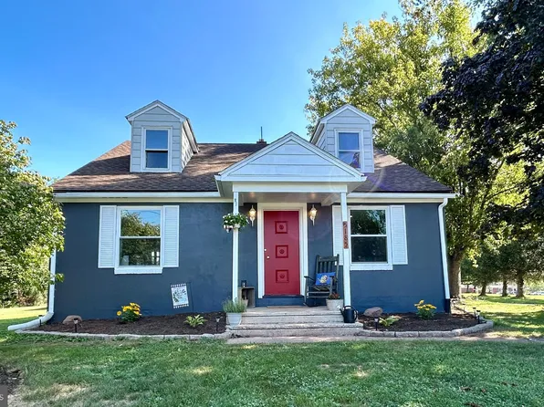 5185 N Salem Church Rd, Dover, PA 17315