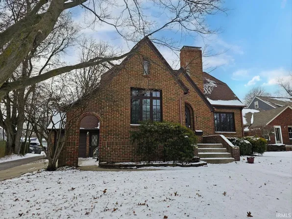 617 Robinson St, West Lafayette, IN 47906