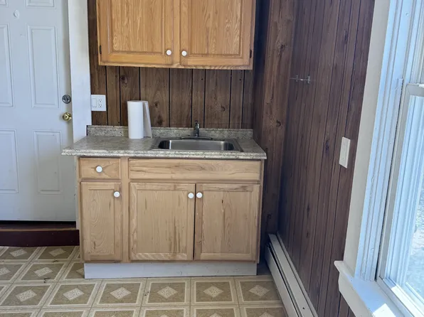 55 Graham St, Gardner, MA