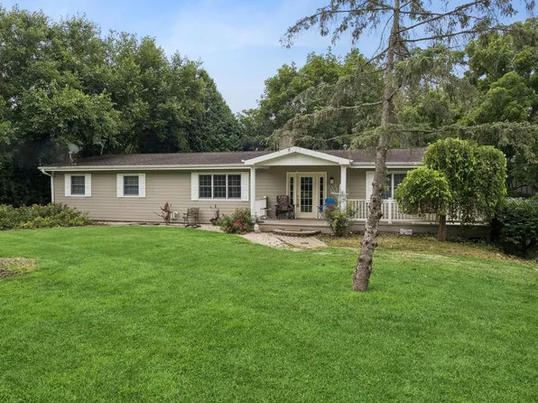 N2356 Elgin Club DRIVE, Lake Geneva, WI 53147