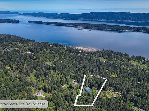 2nd image of 2216 N End Rd