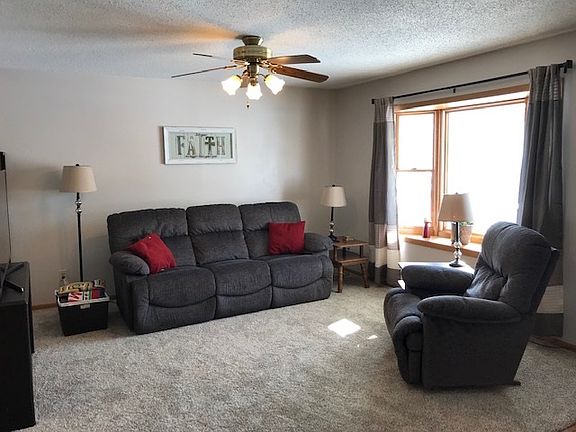 2nd image of 203 Eliasen Ave