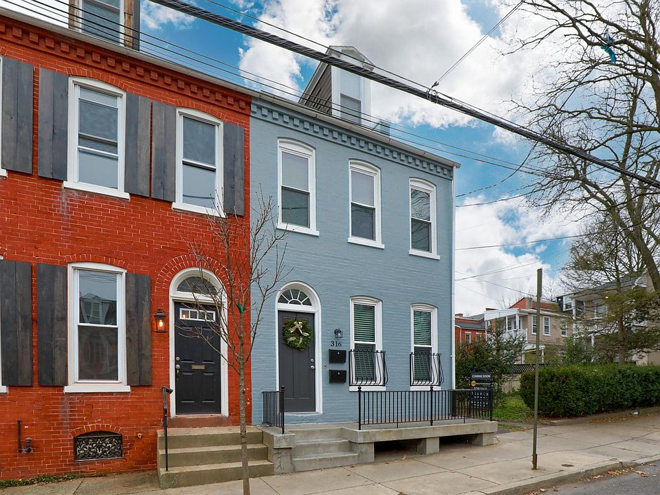 1st image of 316 E Chestnut St #2