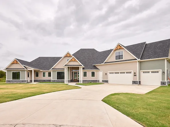 714 Freedom Ln, Nevada, TX 75173