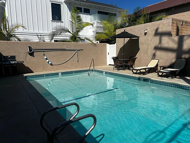 943 D Ave — Photo 12