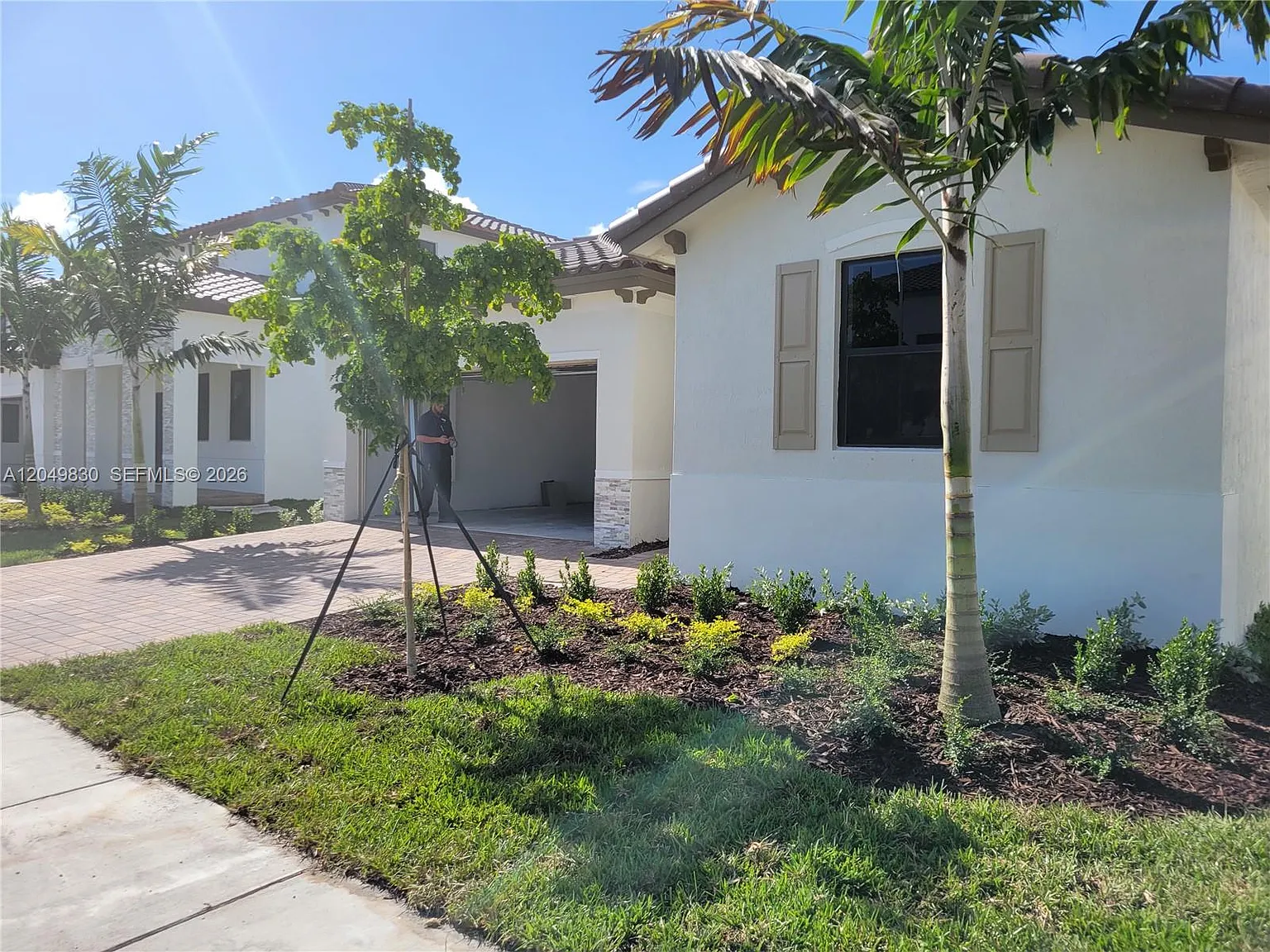 Estates At Silver Palm — Photo 3