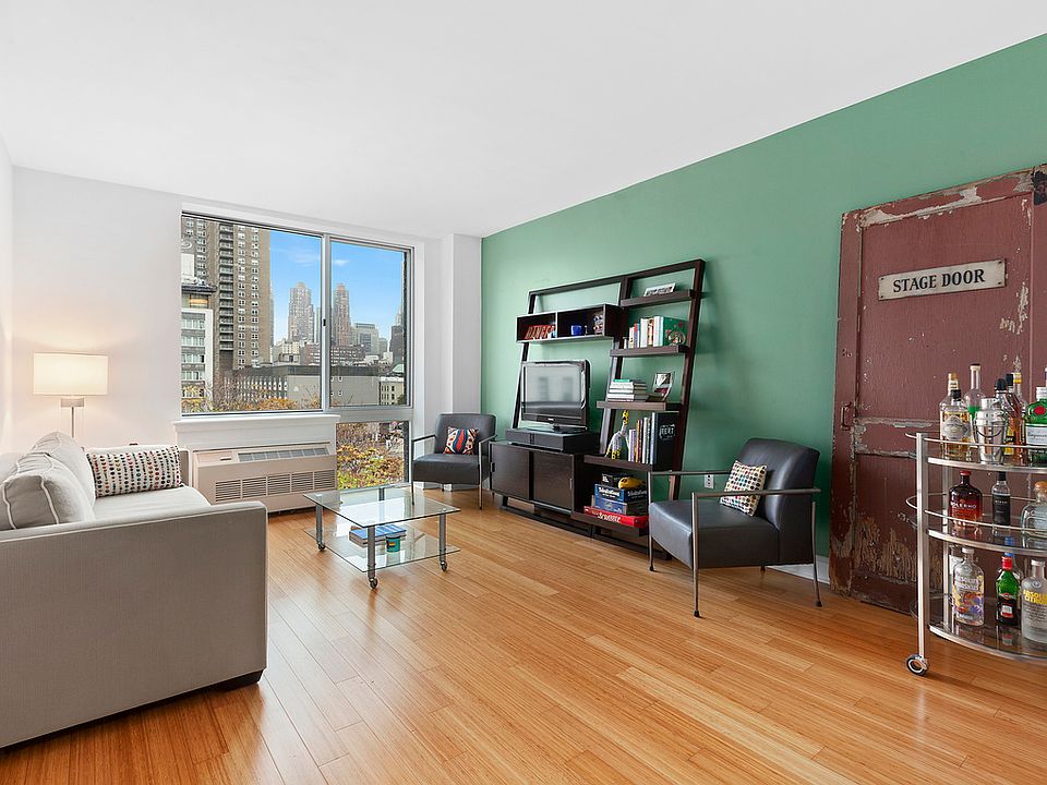 1st image of 505 W 47th St #6FN