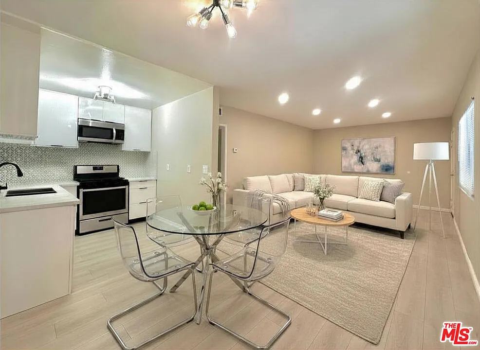 Building Photo - 14560 Clark St #102