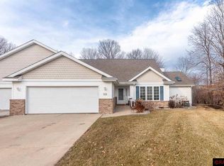 129 Shiloh Ct, Mankato, MN 56001