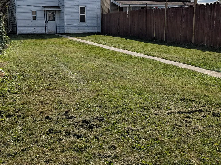 12 Ridge Ave #1 — Photo 13
