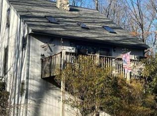 1586 Primrose Ln, Kunkletown, PA 18058