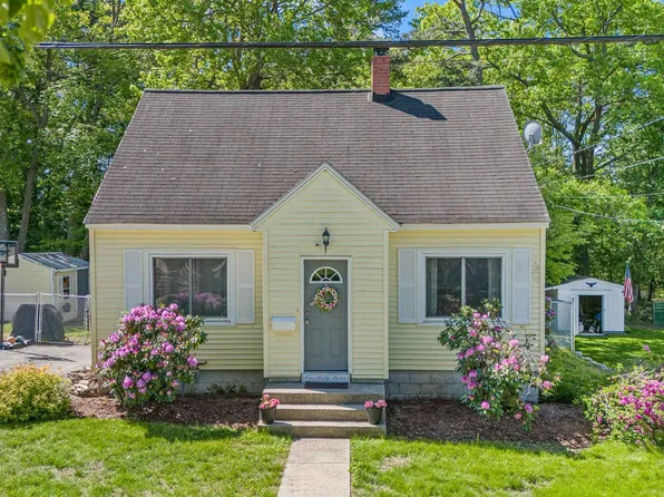 167 Seames Drive, Manchester, NH 03103