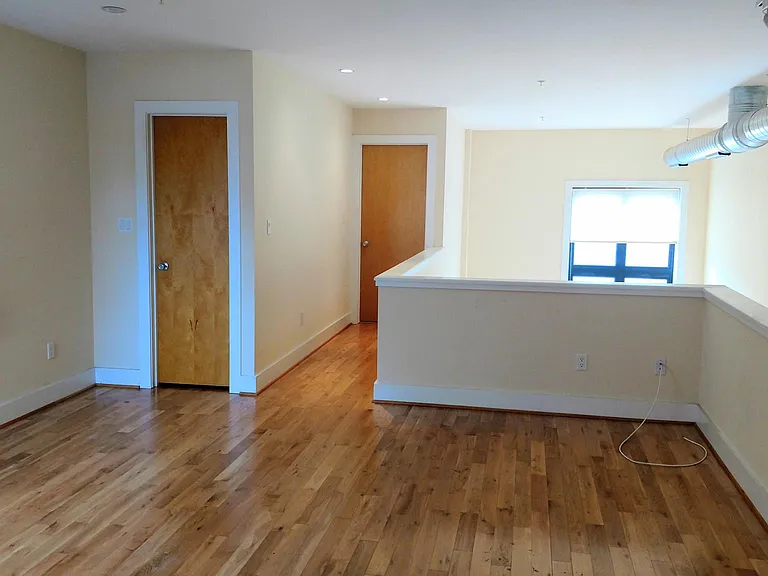 Master bedroom (loft)