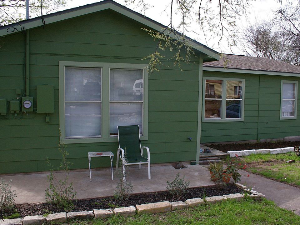 2nd image of 1810 Sanchez St