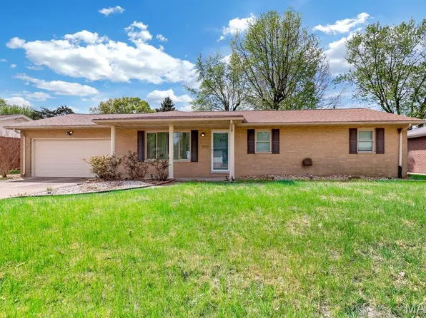 2122 Hamilton Dr, Granite City, IL 62040