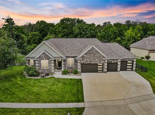 4124 NE Hillcrest Ct, Ankeny, IA 50021
