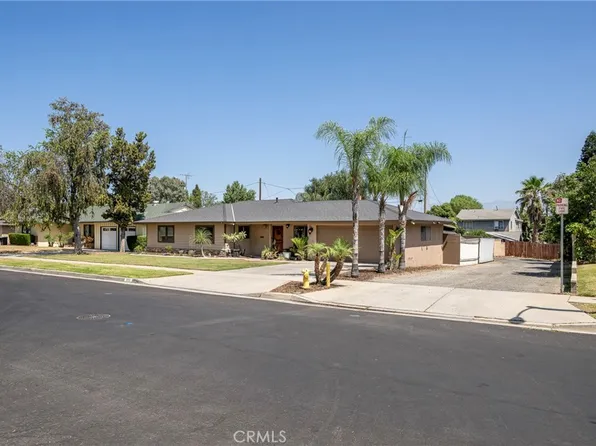 313 E Francis St, Corona, CA 92879