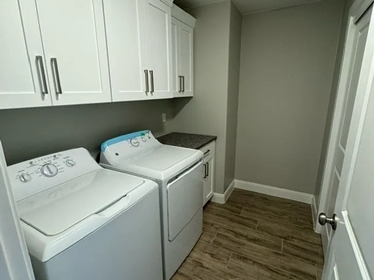 1042 S 1450 E #36 — Photo 14