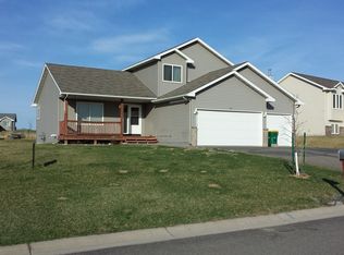 101 Highview Dr, Dassel, MN 55325