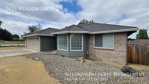 2423 Meadow Creek Dr Photo 1
