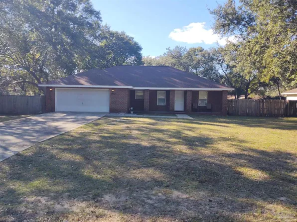 5559 Jones St, Milton, FL 32570