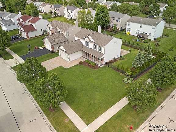 4th image of 3100 Drury Ln