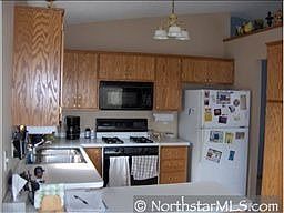 4th image of 1016 Sunwood Park Ln