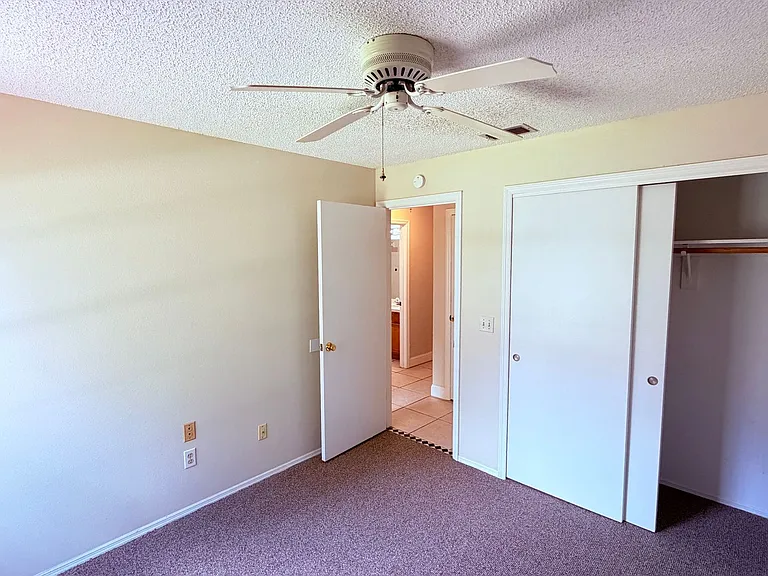 10725 Brice Ct — Photo 5
