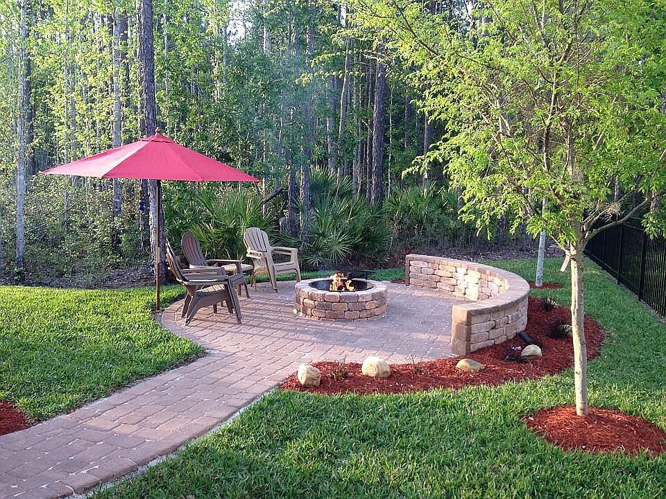 2nd image of 132 Woodcross Dr