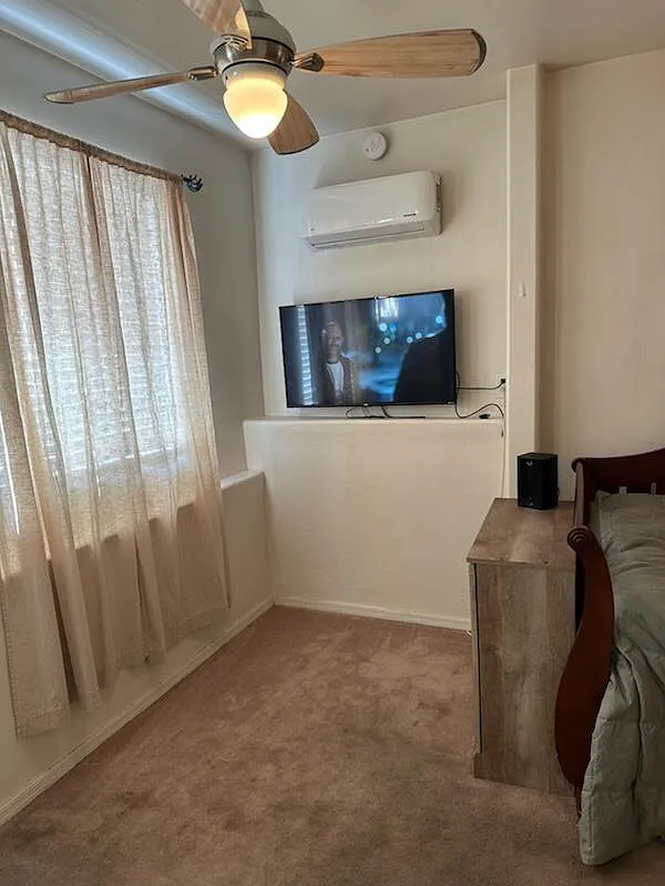 Studio, 225 sqft, $1,210 — Photo 4