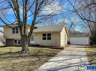 701 NW Chapel Dr, Ankeny, IA 50023