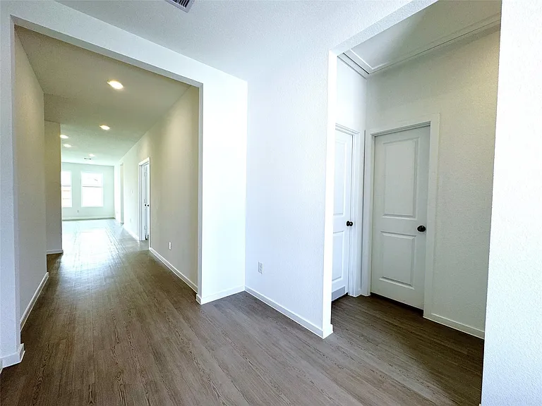6815 Harvest Wheat Ln — Photo 7