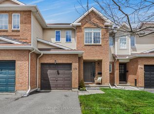 172 Colliston Cres, Ottawa, ON K1V 2J5