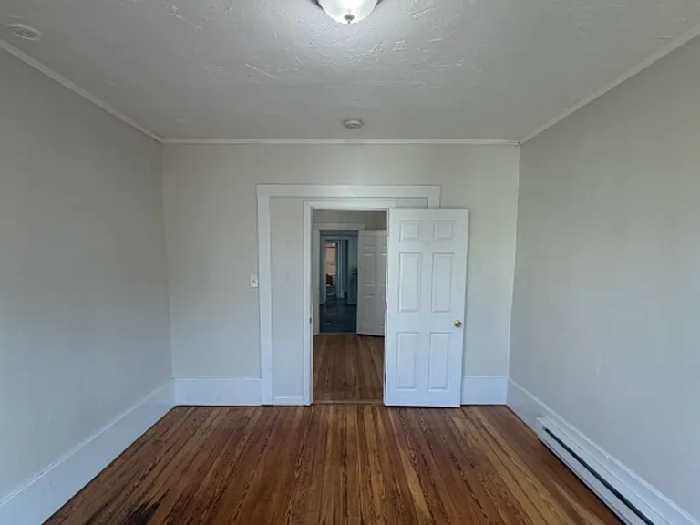 28 Tallman St — Photo 9