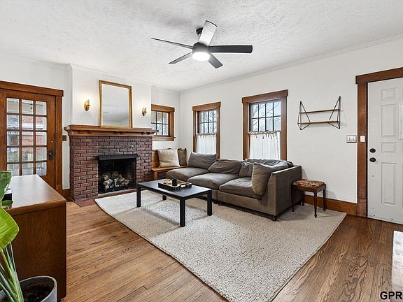 2nd image of 5010 Lafayette Ave